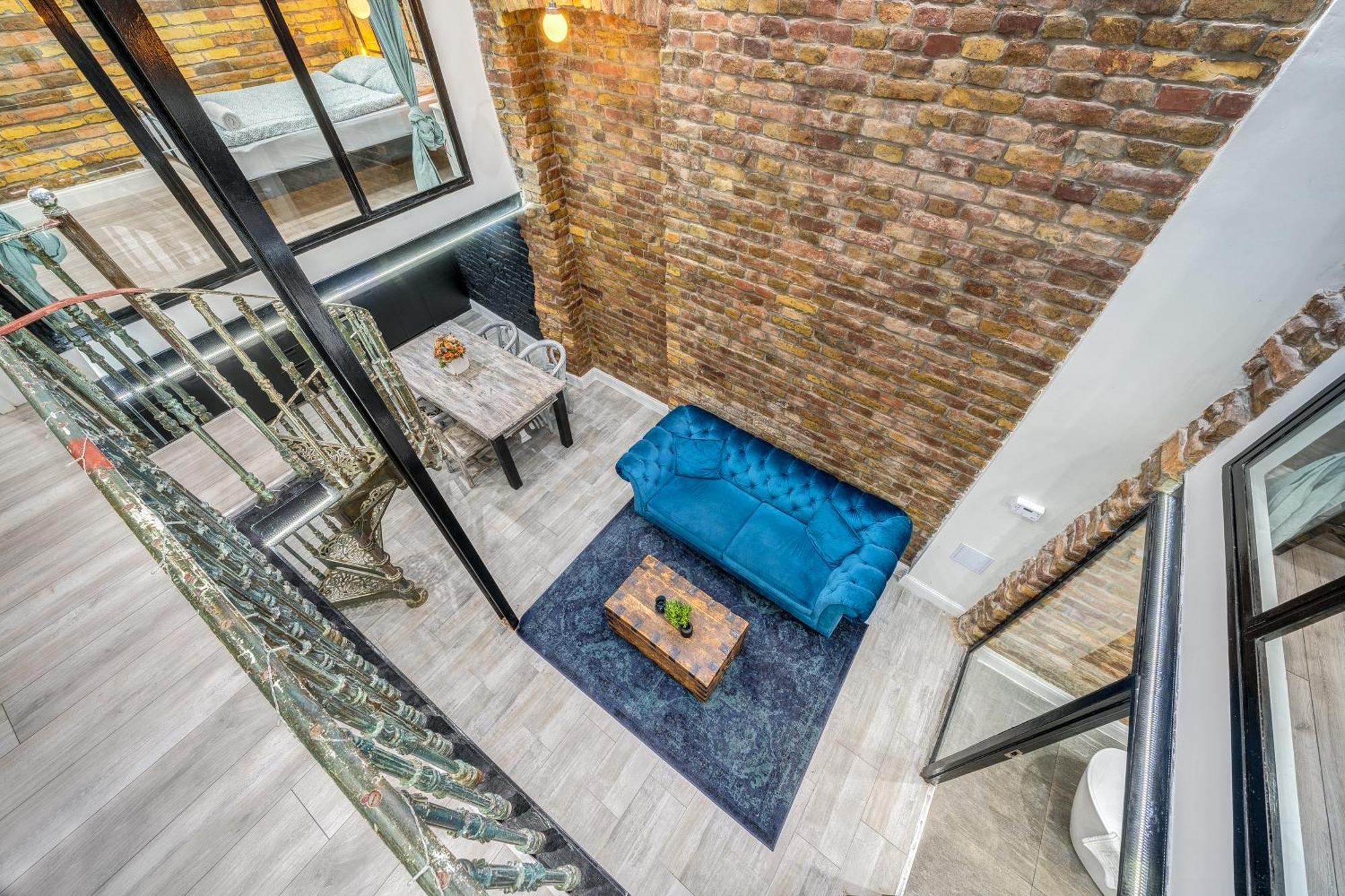 City Center Loft Haven: Modern Elegance Budapest Eksteriør billede
