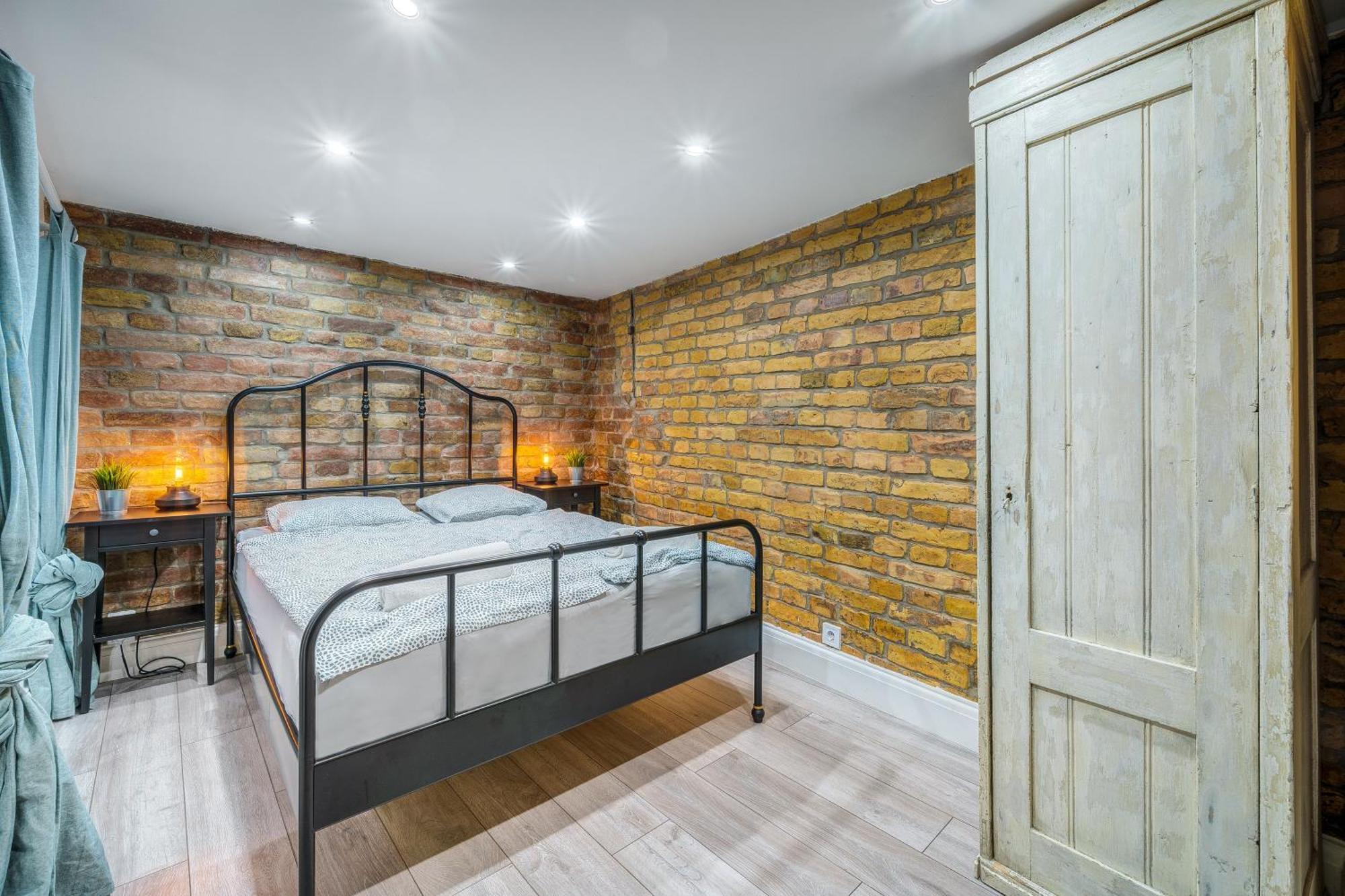 City Center Loft Haven: Modern Elegance Budapest Eksteriør billede