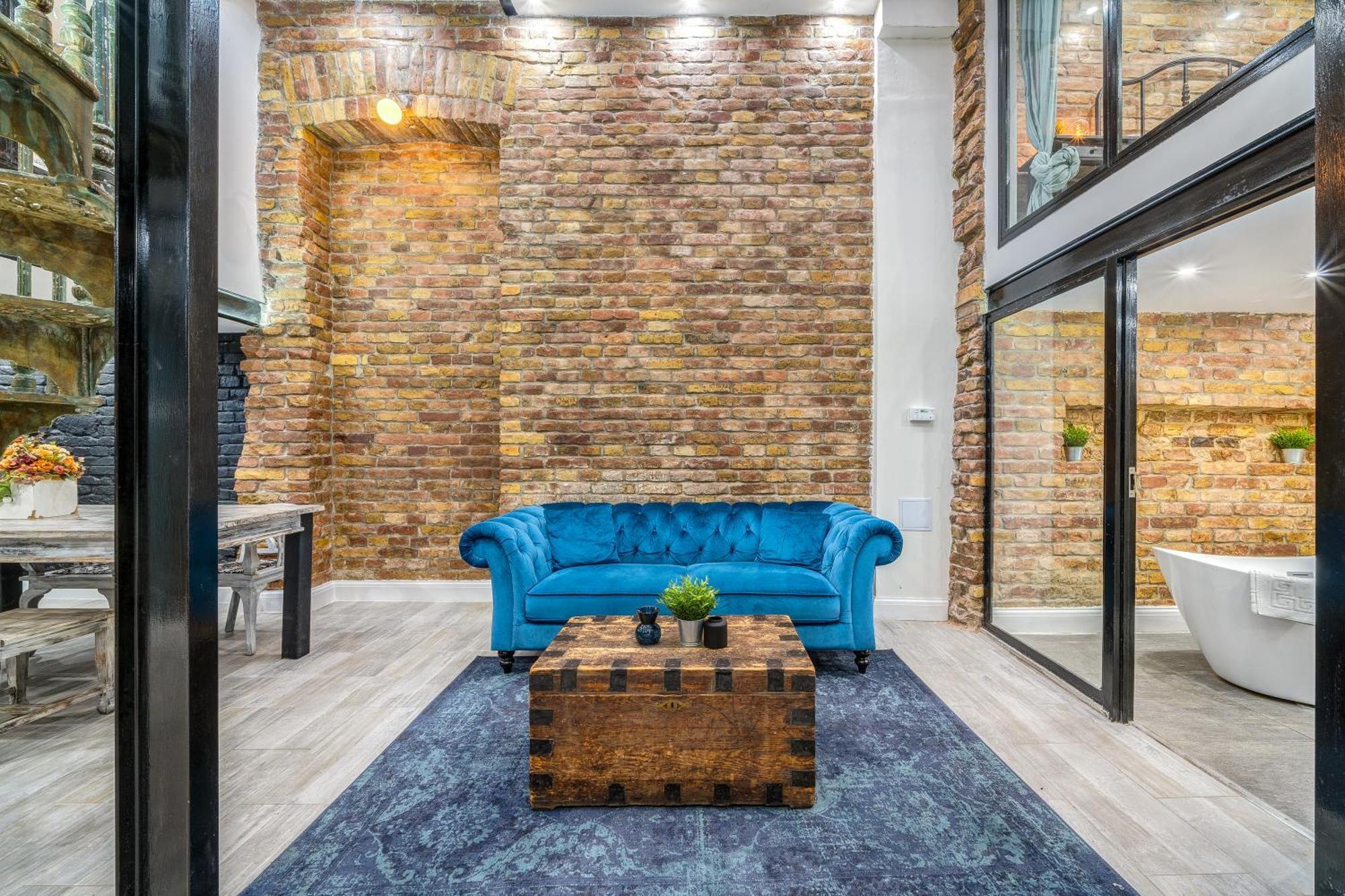 City Center Loft Haven: Modern Elegance Budapest Eksteriør billede