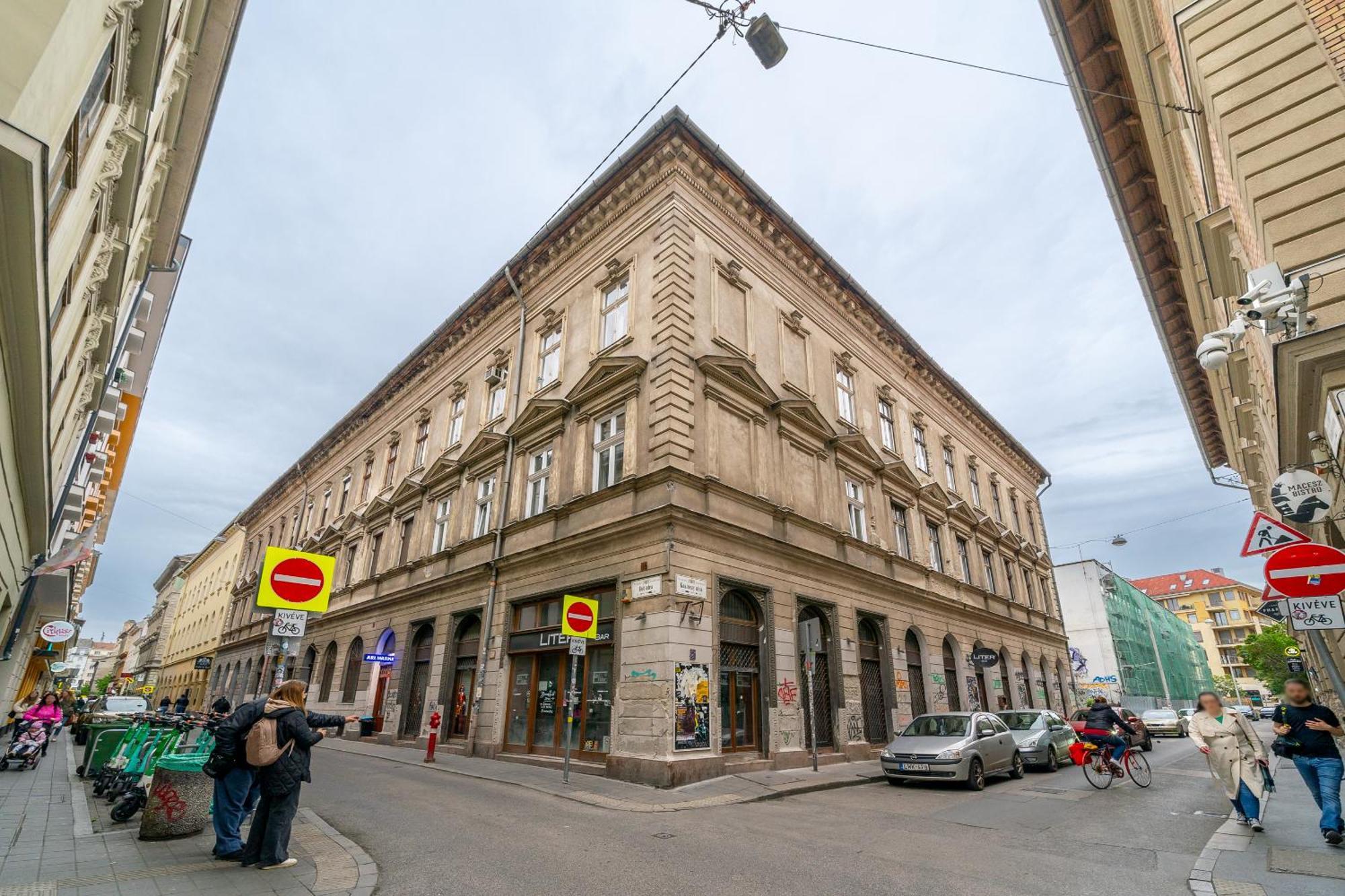 City Center Loft Haven: Modern Elegance Budapest Eksteriør billede